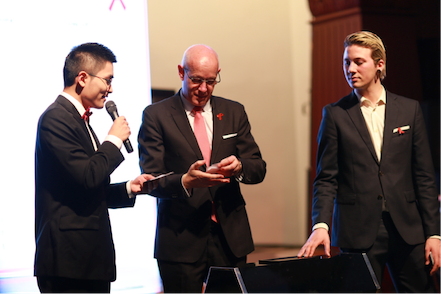 General  Manager  of  Grand  Kempinski Hotel Shanghai, Henk Meyknecht, picking winners of raffle prizes